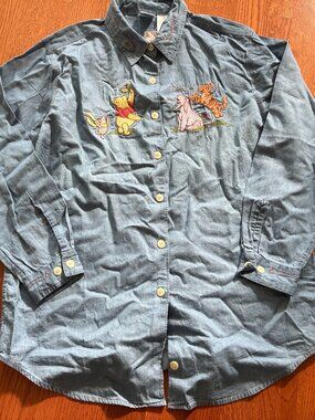 NEW Vintage Womens Disney Winnie The Pooh Denim Button Down Shirt Size XL